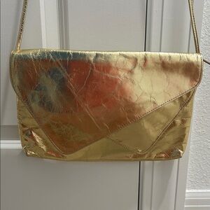 Chic Gold Crossbody Bag